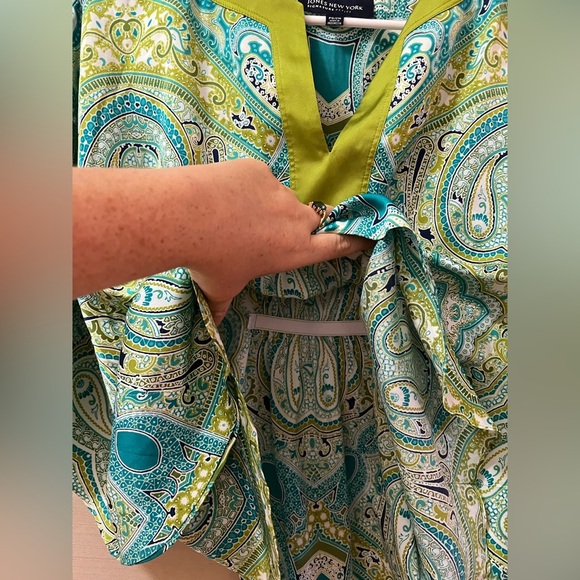 ⚫️ BOGO Jones New York Blue Green Paisley Women's Top Flowy summer Vacation SP - Picture 5 of 8
